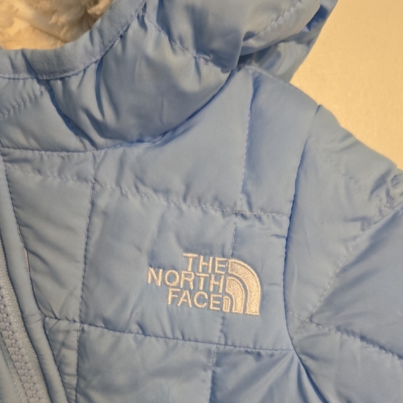 The North Face Light Blue Infant Snowsuit - Picture 2 of 8